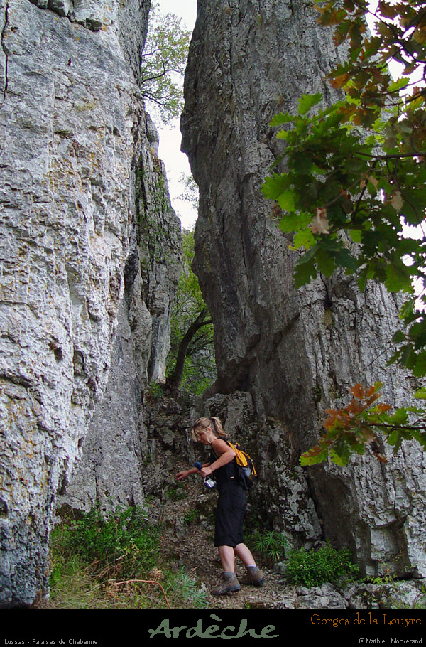 20030727_gorgeslouyre_falaisesdechabannes_christel_9