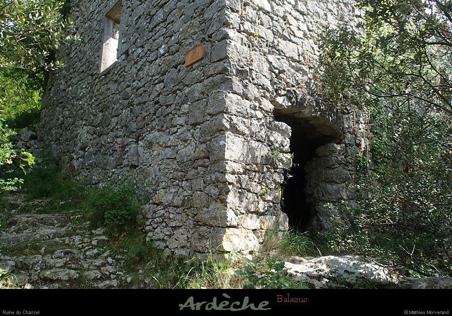 20160525_balazuc_chasselruine