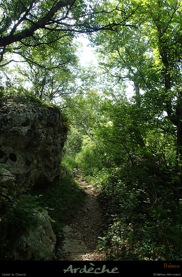 20160525_balazuc_chasselsentier