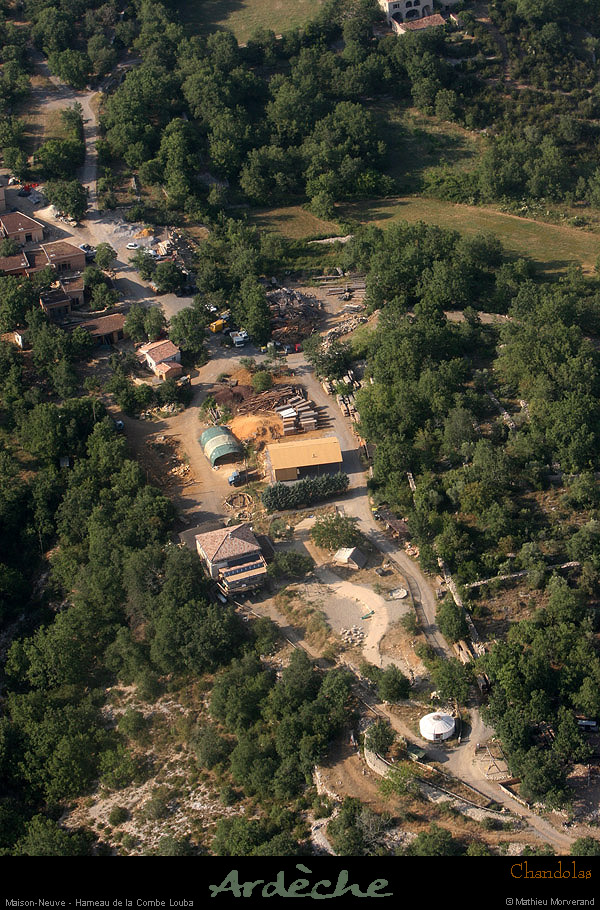 20100711_maisoneuvehameauvert4