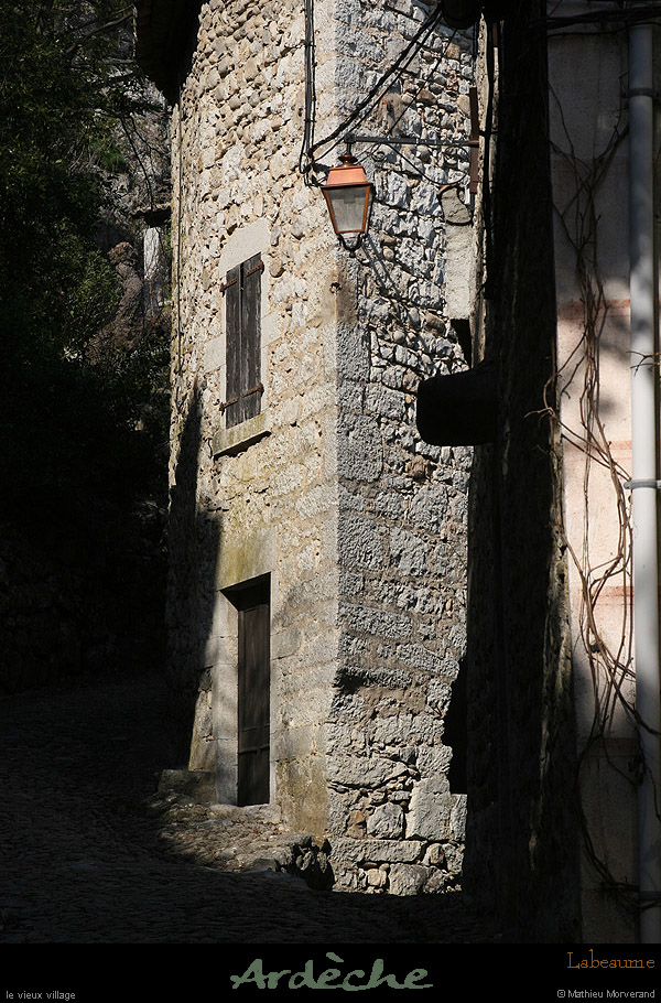20090322_labeaumevillagecalade3