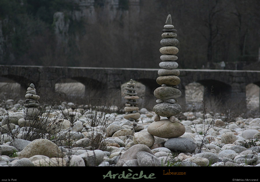 20100321_pontlabeaume_cairn1