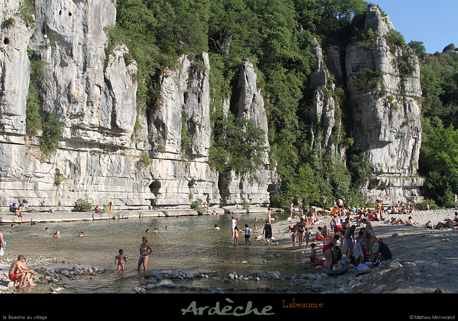 20110731_labeaume_plagesslevillage1