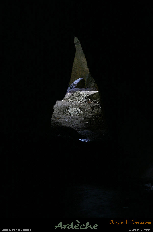 20130417_boisdecasteljau_grotte2