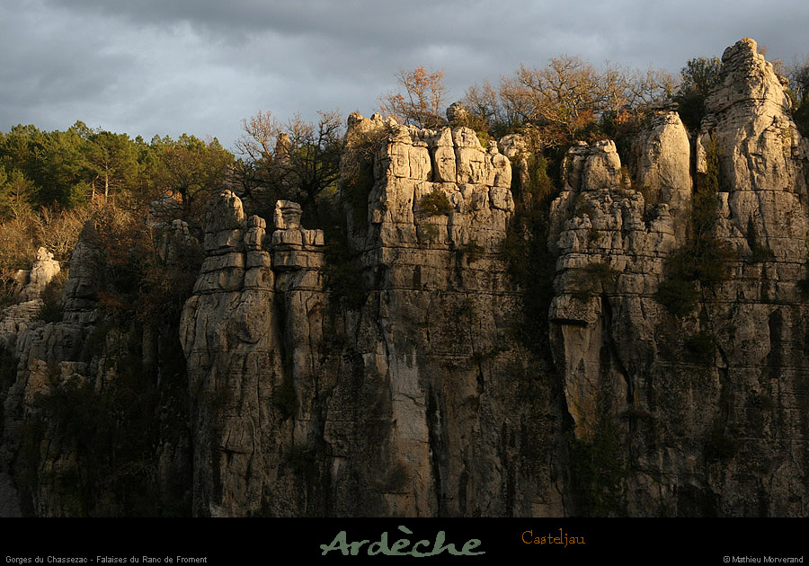 20100101_gorgescasteljau_falaiserancdefroment06