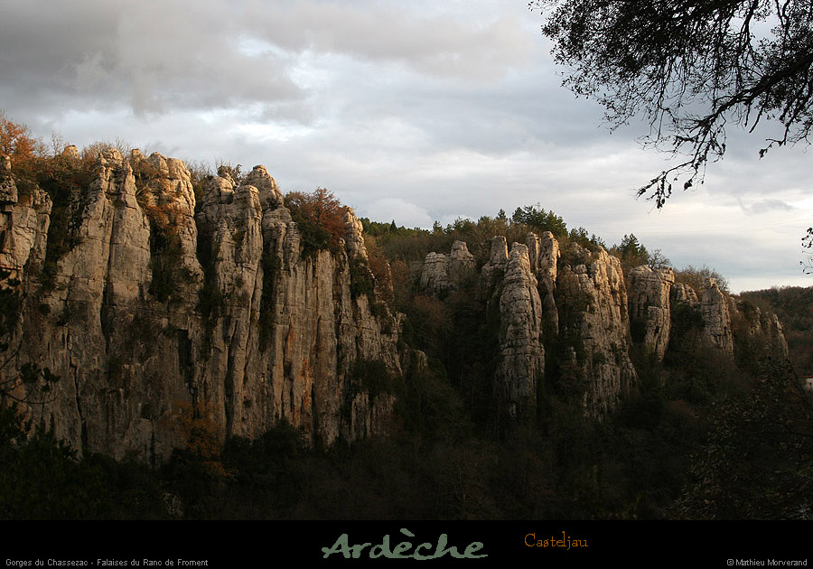 20100101_gorgescasteljau_falaiserancdefroment07