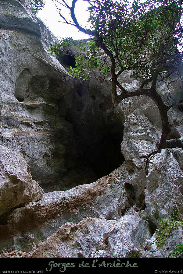 20030330_devesdevirac_ampa_falaiseamont_trou1inf6