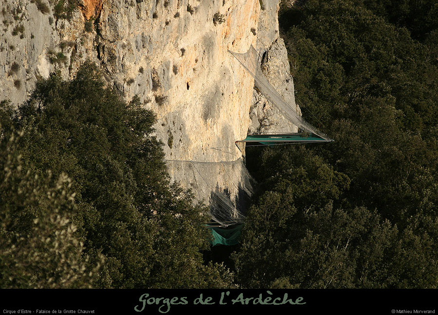 20130103_cirquedestre_grottechauvet_falaise2