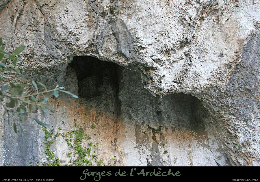 20081227_saleyron_arche1_grotte2