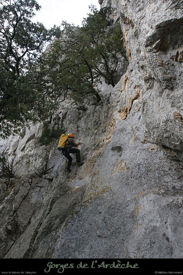 20110203_pontiarw2_falaise1