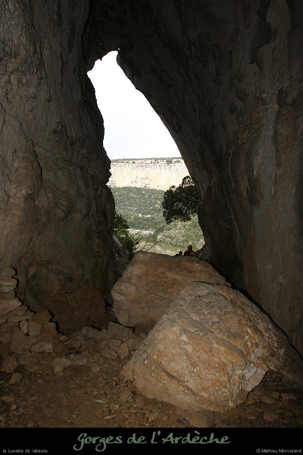 20100404_valaurievireint_lunettea08