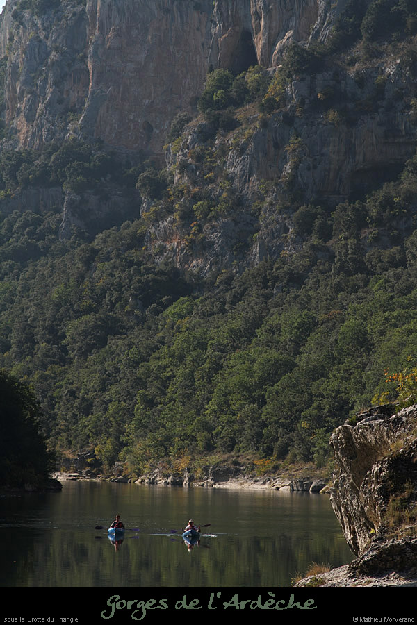20111001_meandresscathedrale_kayaks1