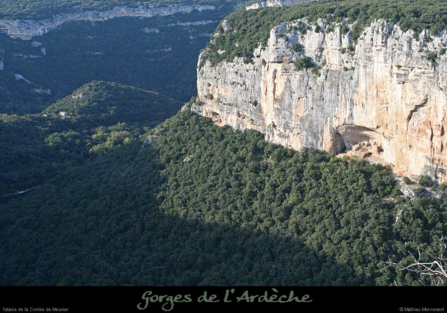 20081004_combemounier_falaises2