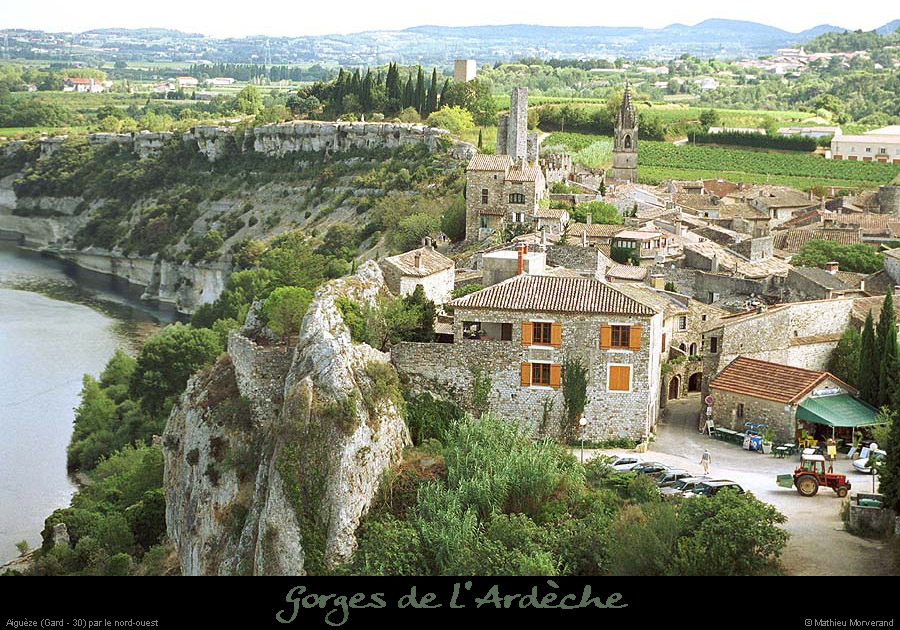 20010901_aigueze2
