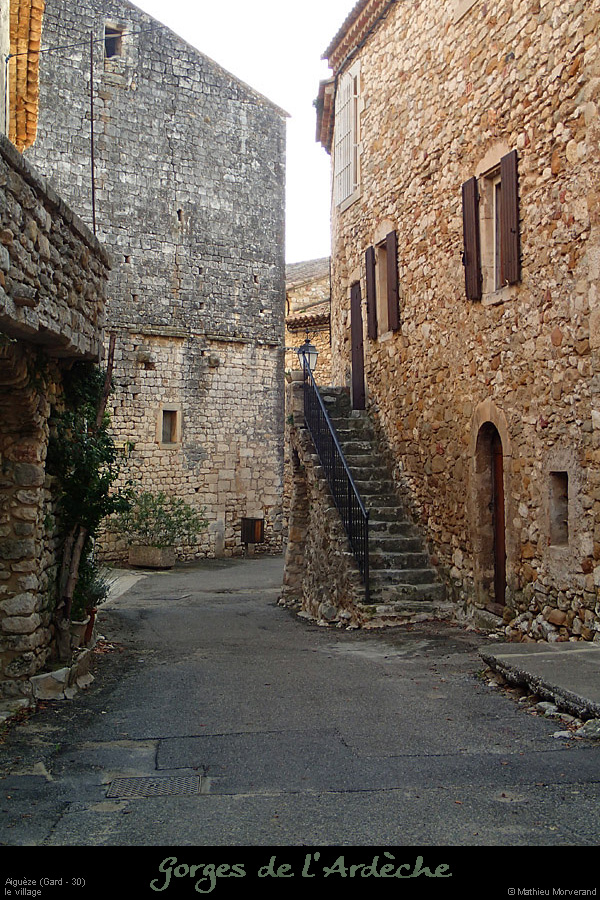 20131028_aigueze_village07