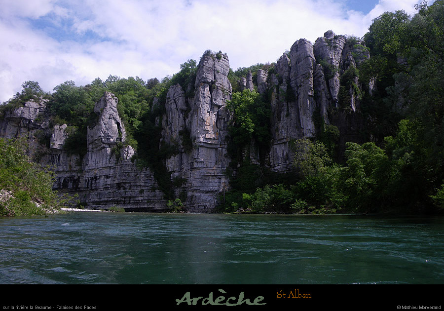 20100515_rivierelabeaume_falaisesfades1
