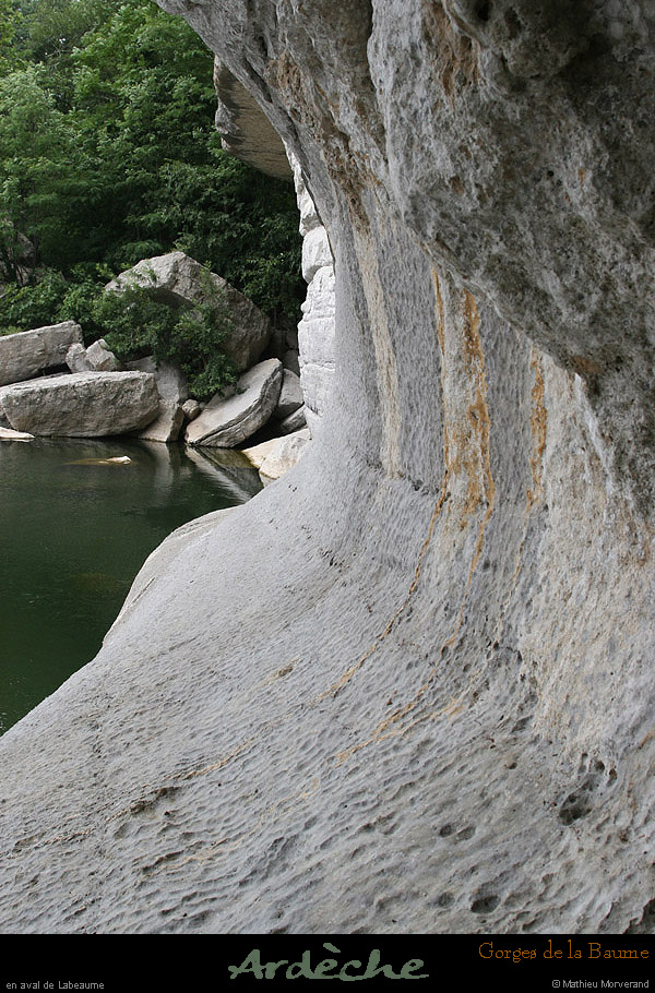 20090607_baume_cirqueplatane_falaise1