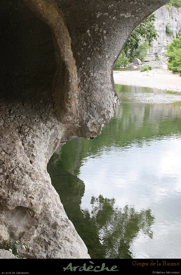 20090607_baume_cirqueplatane_falaise2
