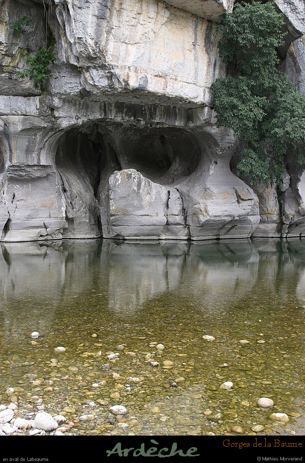 20090607_baume_cirqueplatane_falaises13