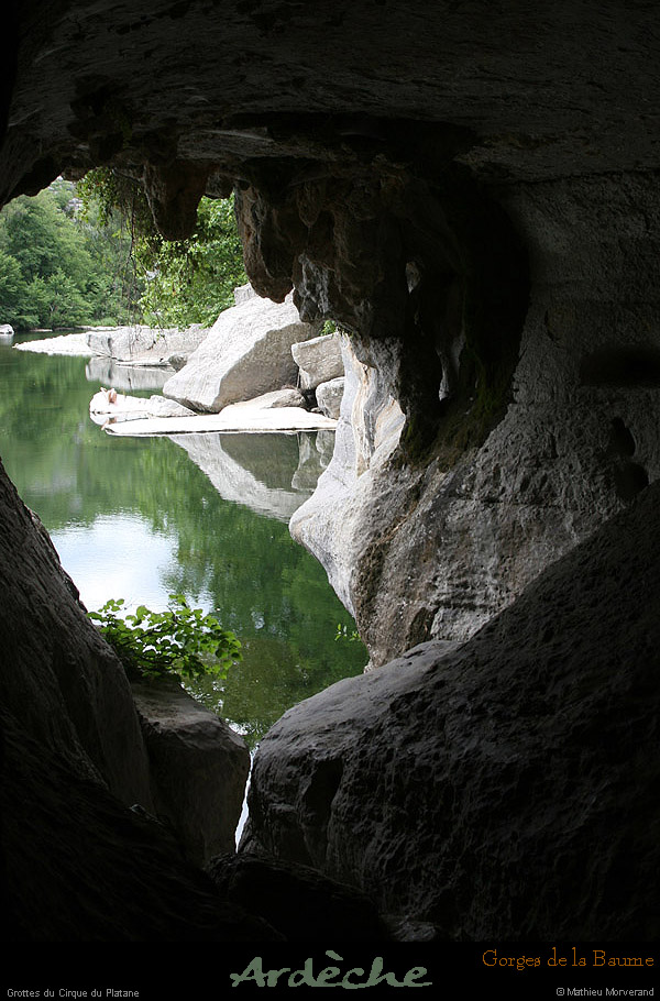 20090607_baume_cirqueplatane_grotte06