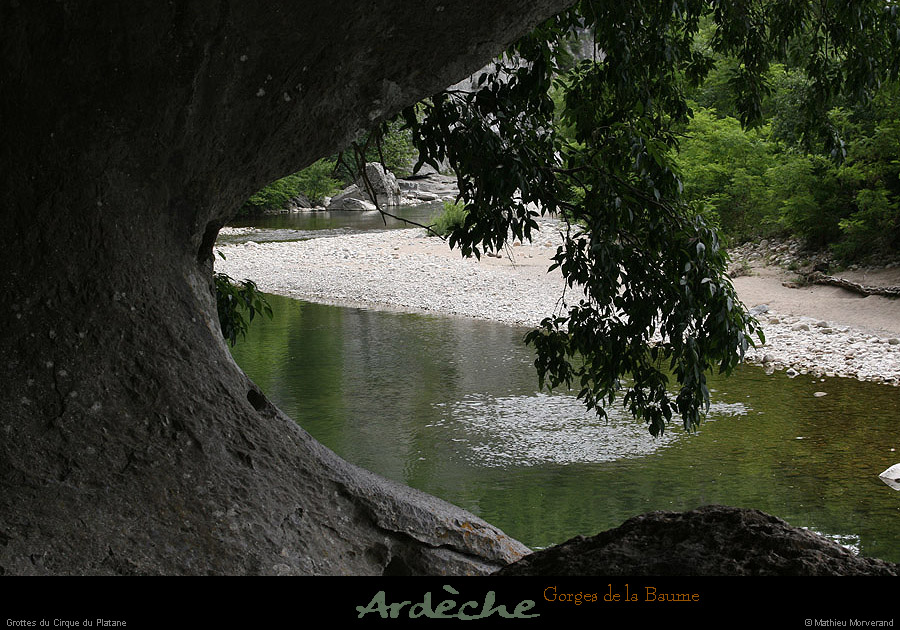 20090607_baume_cirqueplatane_grotte12