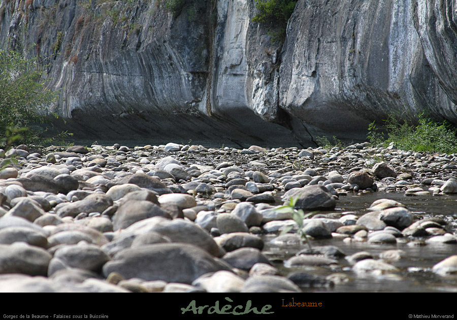 20110815_labeaume_falaisesouslabuissiere6