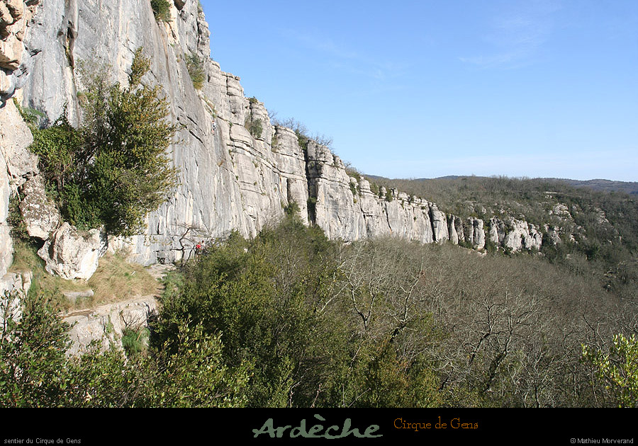 20090315_cirquegens_sentierpiedfalaise08