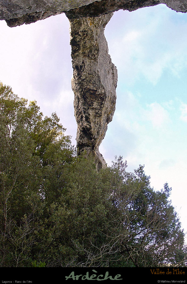 20021130_arche du ranc de l'arc par dessous_5