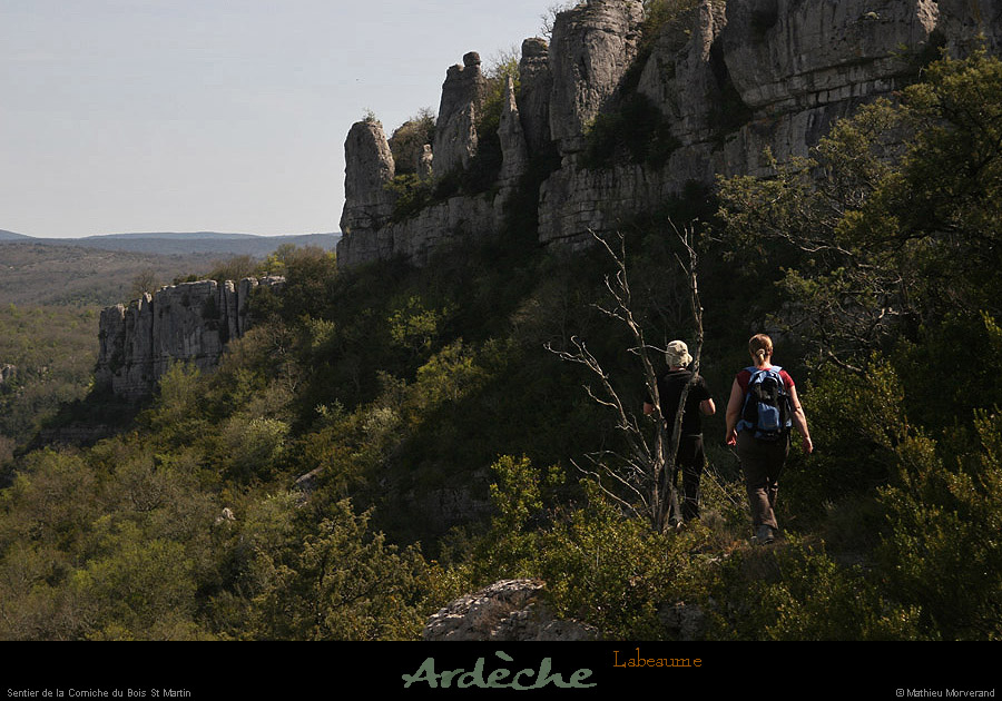 20130416_labeaume_sentiercornicheligne3