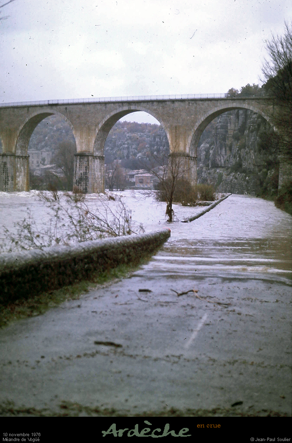19761110_jps_cruevogue_09