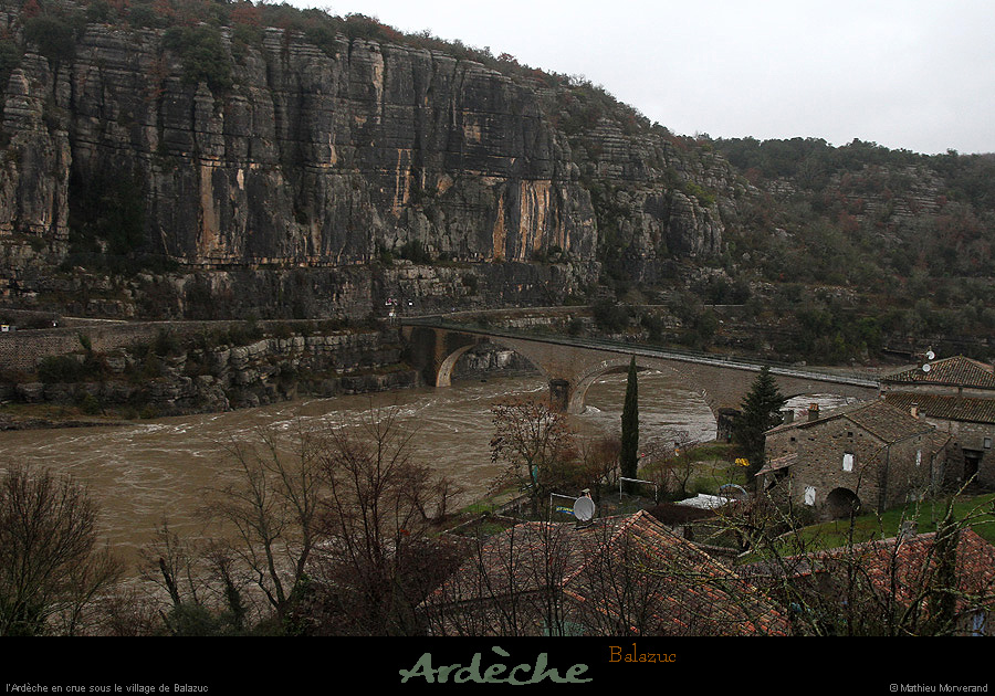 20131225_crueardeche_balazucptduvillage