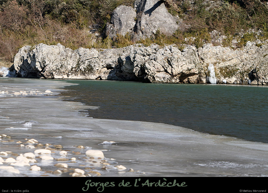 20120210_gorgesardeche_gaud_rivieregelee09