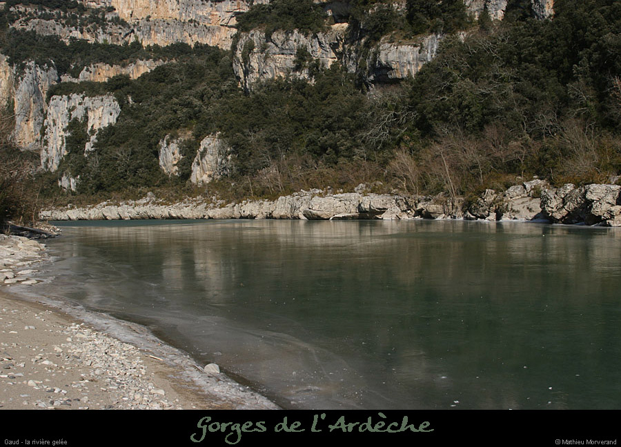 20120210_gorgesardeche_gaud_rivieregelee12