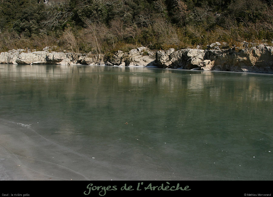 20120210_gorgesardeche_gaud_rivieregelee15