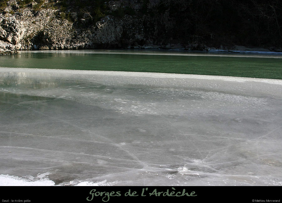 20120210_gorgesardeche_gaud_rivieregelee19