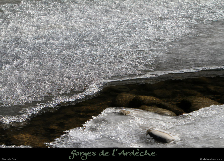 20120210_gorgesardeche_gaud_rivieregeleedetails02