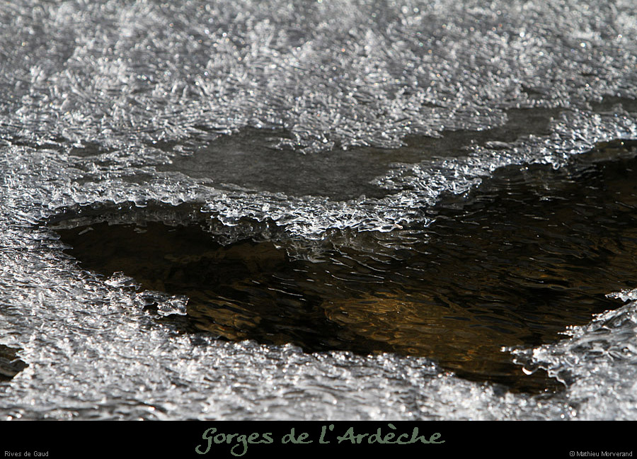 20120210_gorgesardeche_gaud_rivieregeleedetails04