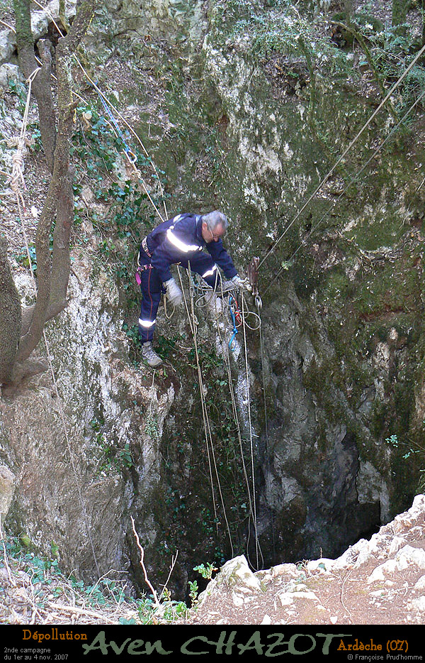 chazot0711_puits02fp