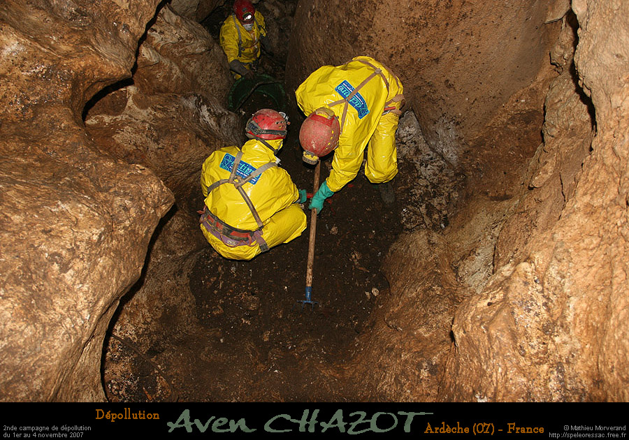 chazot07111_inj22mm