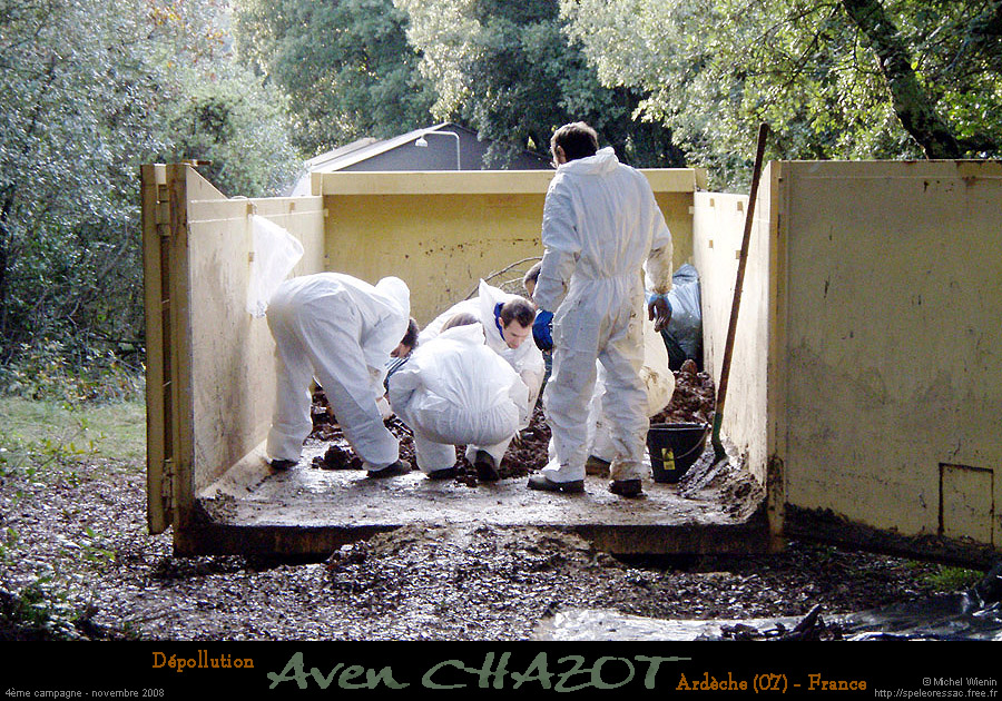 chazot0811_tri02mw