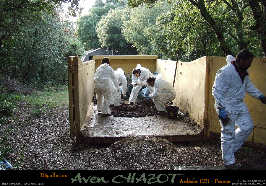 chazot0811_tri03eh