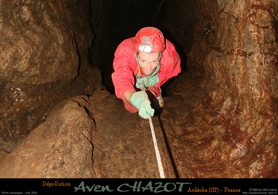 chazot0905_puits08mm