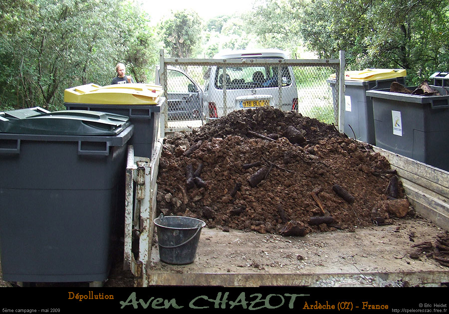 chazot0905_tri06eh