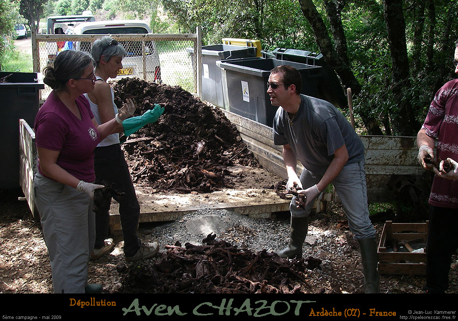 chazot0905_tri23jl