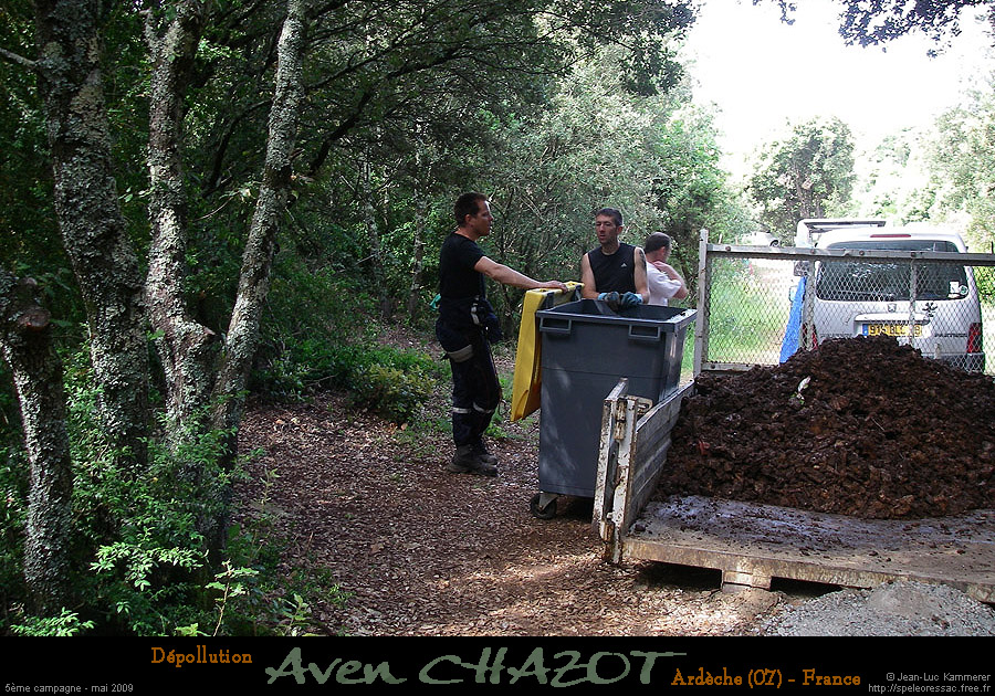 chazot0905_tri26jl