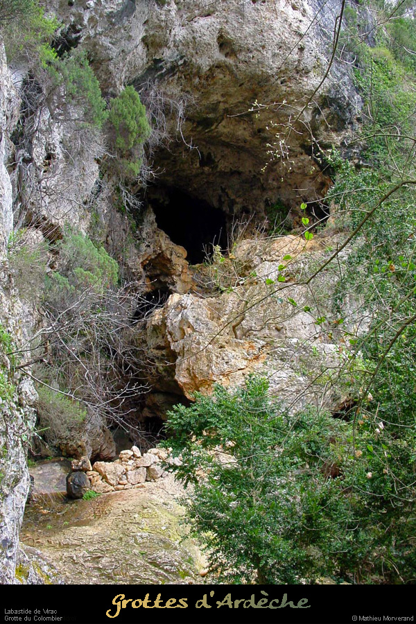 20010316_entreegrotteducolombier