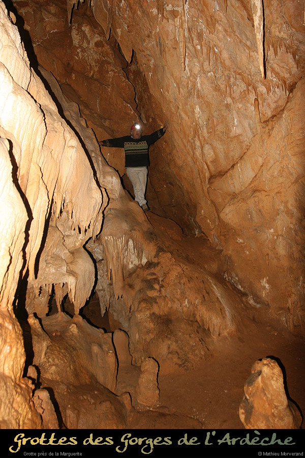 20100404_valaurievireint_grotte07