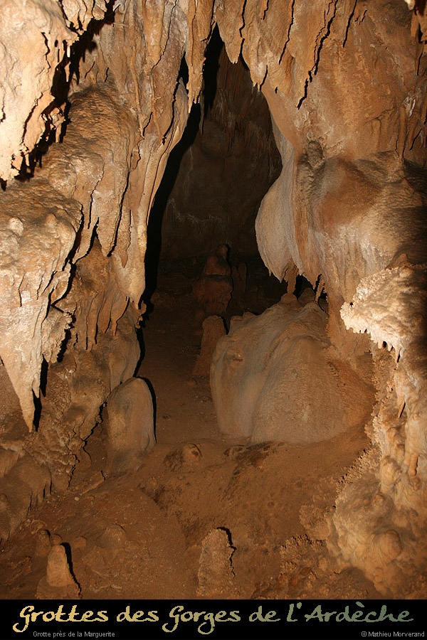 20100404_valaurievireint_grotte08