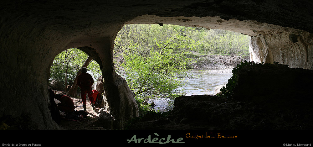 20090418_grotteplataneentree02