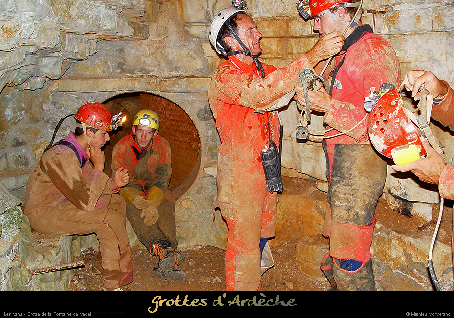 20040814_fontainedevedel_00_entree_team_6